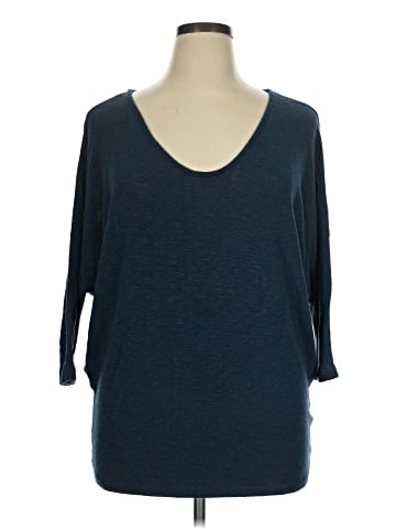 Laila Jayde 3/4 Sleeve T-Shirt (view 1)