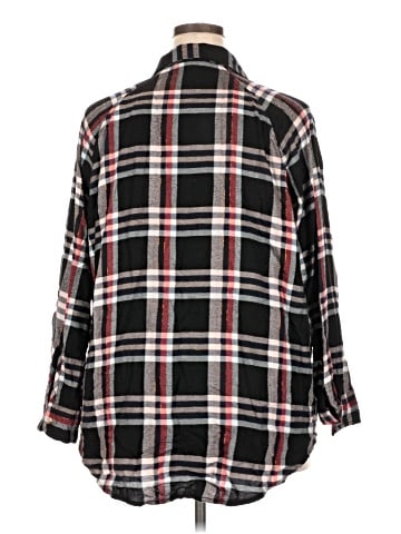 Terra & Sky 3/4 Sleeve Button-Down Shirt (view 2)