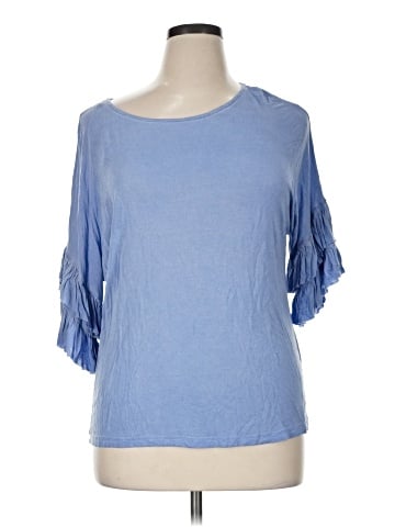 Seven7 3/4 Sleeve Top (view 1)