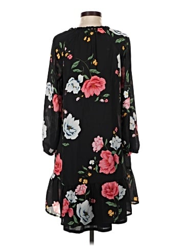 Old Navy Casual Dress (view 2)