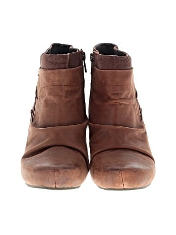otBt Ankle Boots (view 2)
