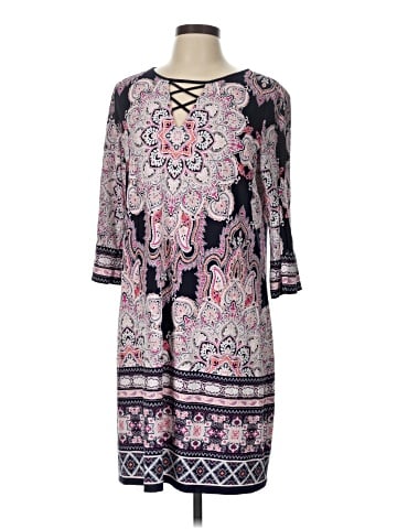 Sandra Darren Casual Dress (view 1)
