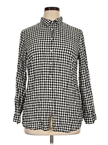 Casual Studio Long Sleeve Button-Down Shirt (view 1)