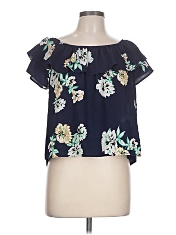 Xhilaration Short Sleeve Blouse (view 1)