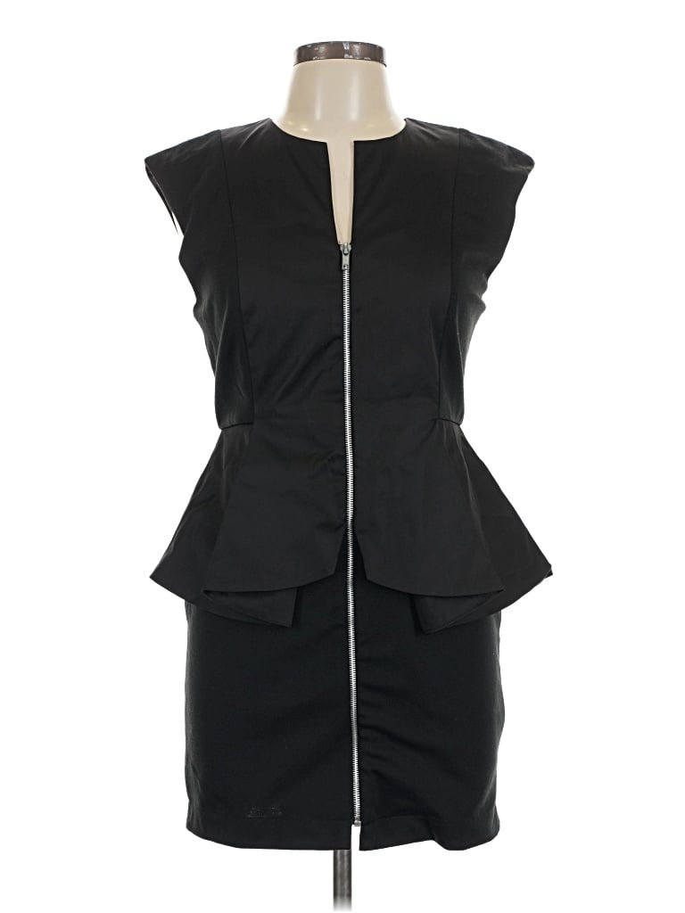 Pre-owned Esley Cocktail Dress In Black
