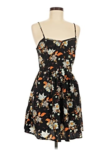 Xhilaration Casual Dress (view 1)