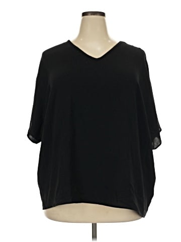 Pixi + Ivy 3/4 Sleeve T-Shirt (view 1)