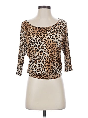 Bella D 3/4 Sleeve Top (view 1)