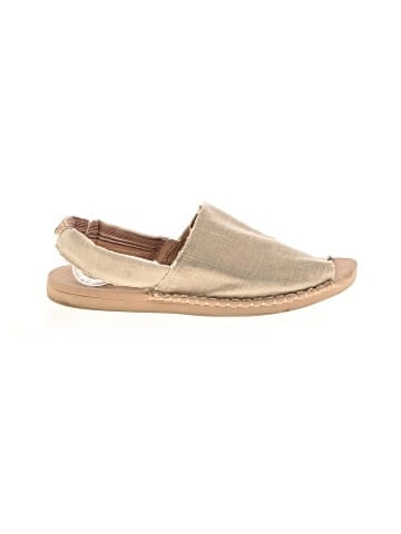 Reef Sandals (view 1)