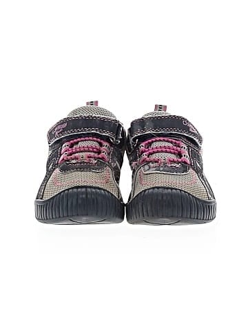 OshKosh B'gosh Sneakers (view 2)