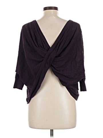 Victoria's Secret 3/4 Sleeve T-Shirt (view 2)