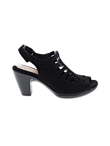 Croft & Barrow Sandals (view 1)