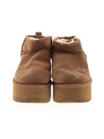 Ugg Ankle Boots (view 2)