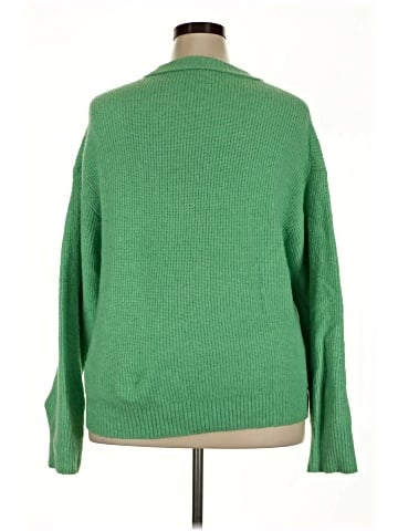 American Eagle Outfitters Pullover Sweater (view 2)