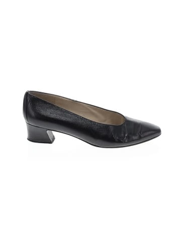Stuart Weitzman Heels (view 1)