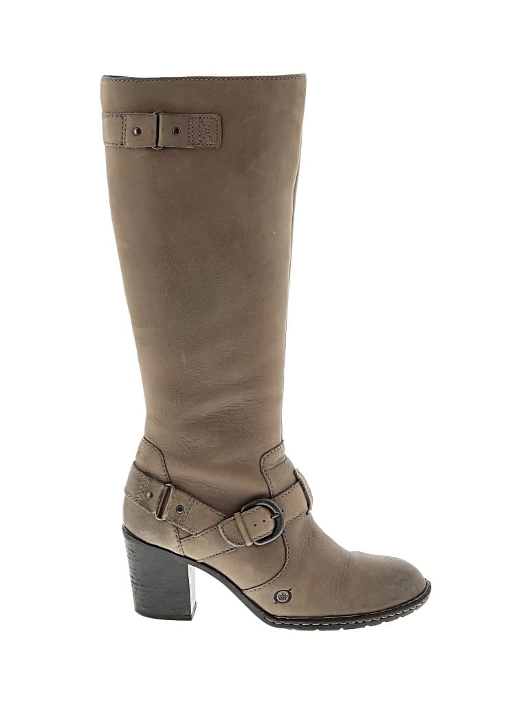 Pre-owned Born Boots In Tan