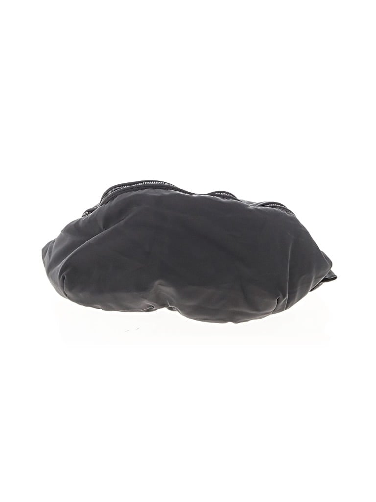 Pre-owned Zuda Clutch In Black