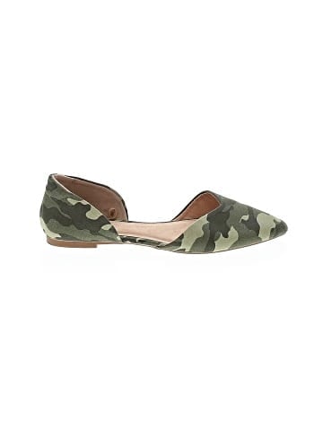 Old Navy Flats (view 1)