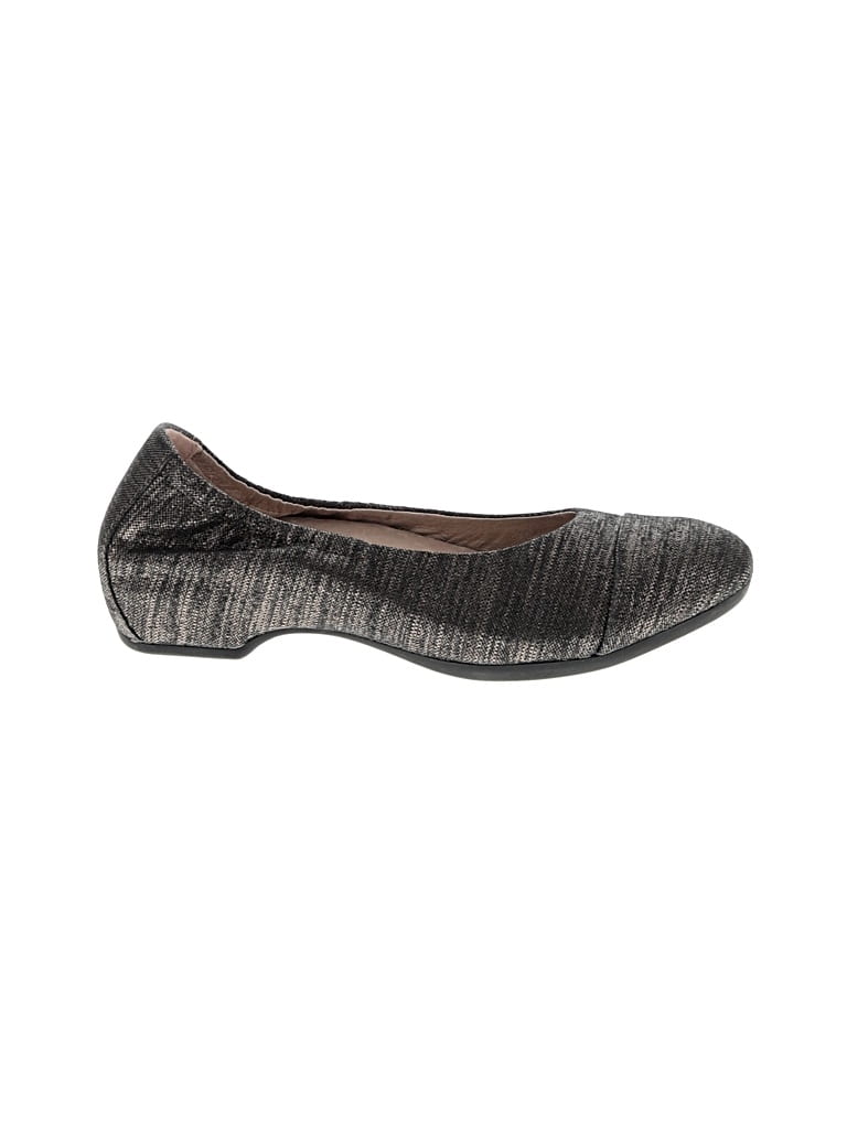 Pre-owned Dansko Flats In Gray