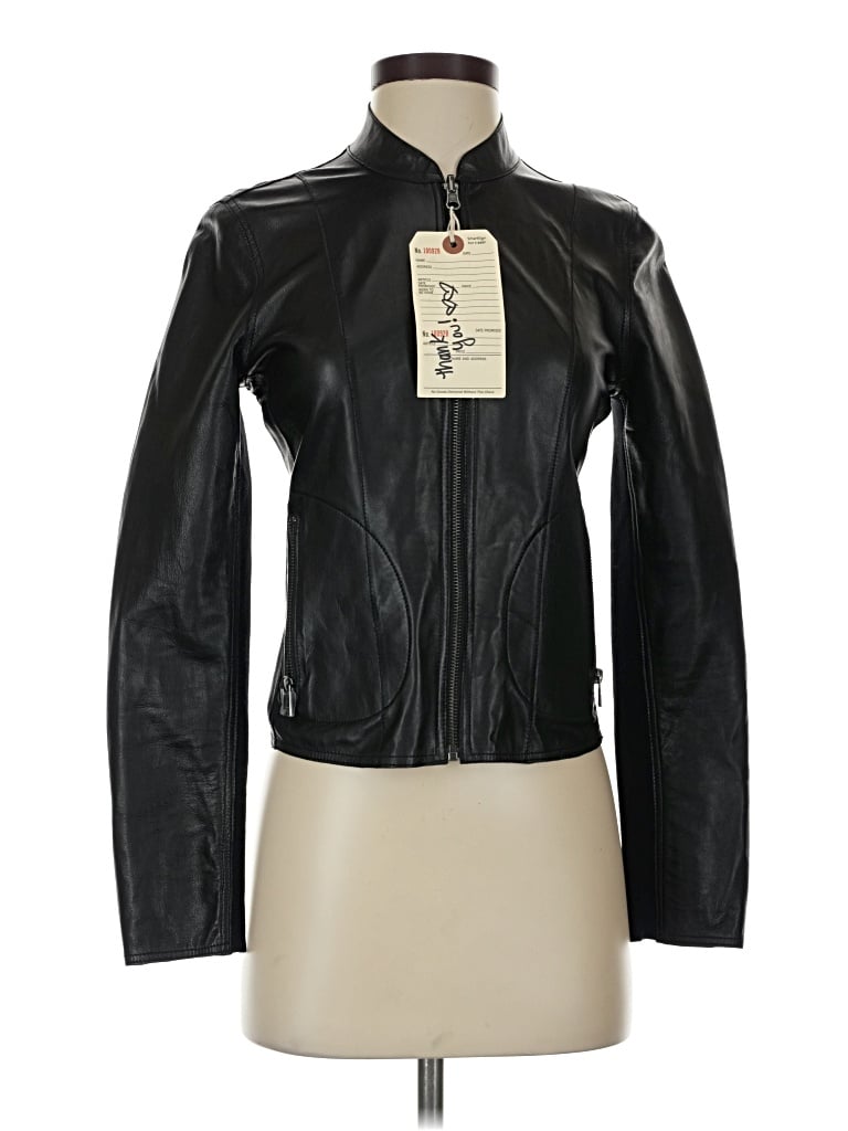 Pre-owned Lamarque Jacket In Black