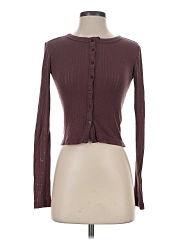 Urban Outfitters Long Sleeve T-Shirt (view 1)