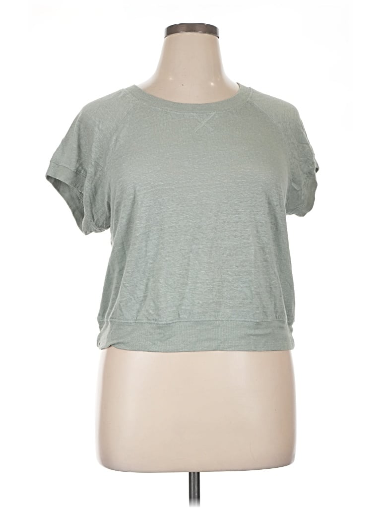 Pre-owned Barefoot Dreams Short Sleeve T-shirt In Green