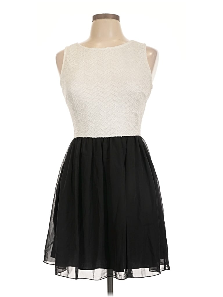 Pre-owned Speechless Cocktail Dress In Black