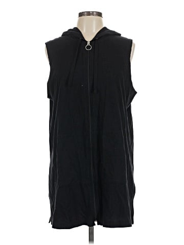 Croft & Barrow Vest (view 1)