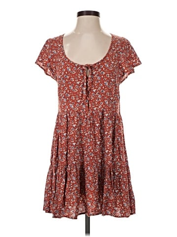Urban Outfitters Casual Dress (view 1)