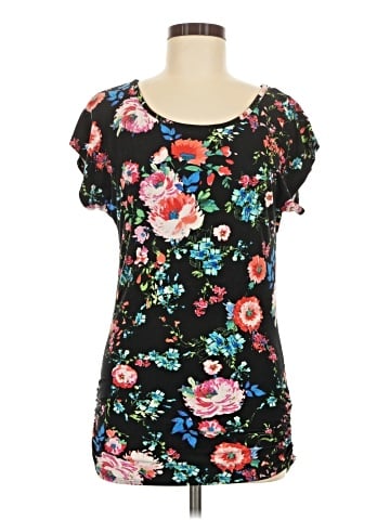 Free Kisses Short Sleeve T-Shirt (view 1)