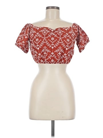 Forever 21 Short Sleeve T-Shirt (view 1)