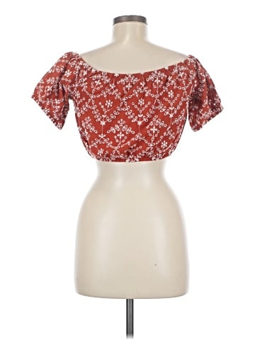 Forever 21 Short Sleeve T-Shirt (view 2)