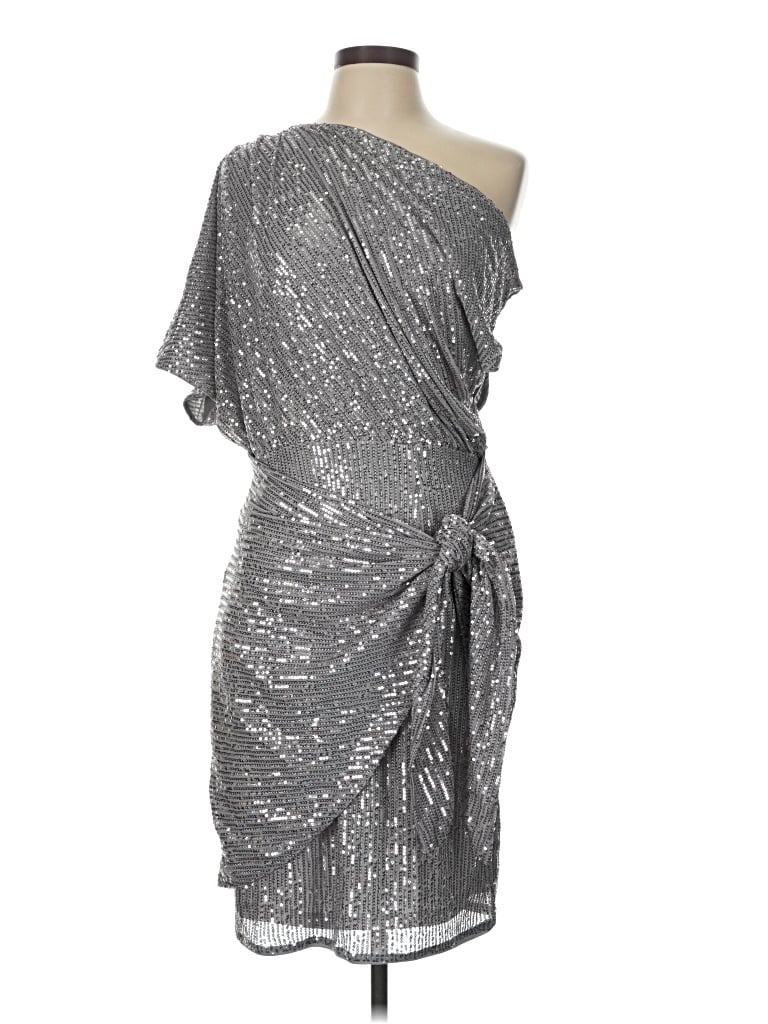 Pre-owned Grace Karin Cocktail Dress In Silver