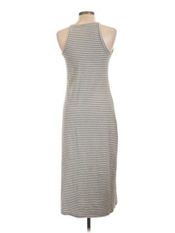 Old Navy Casual Dress (view 2)