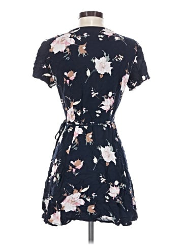Abercrombie & Fitch Casual Dress (view 2)