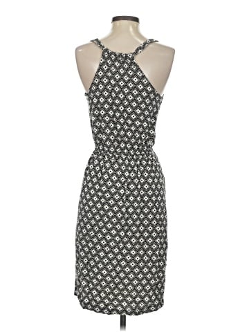 Old Navy Casual Dress (view 2)