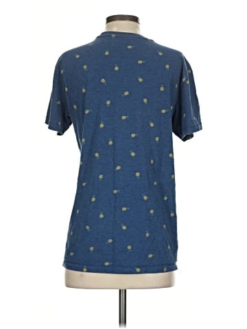 Aeropostale Short Sleeve T-Shirt (view 2)