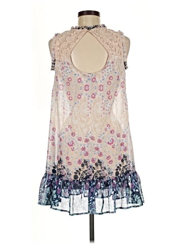 City Triangles Sleeveless Top (view 2)