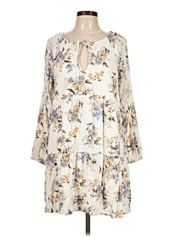 American Eagle Outfitters Casual Dress (view 1)