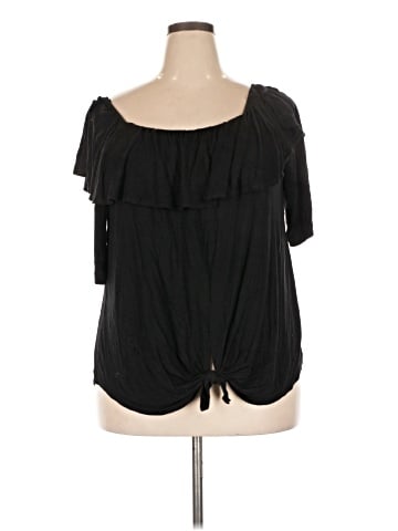 Kiyonna Short Sleeve Top (view 1)