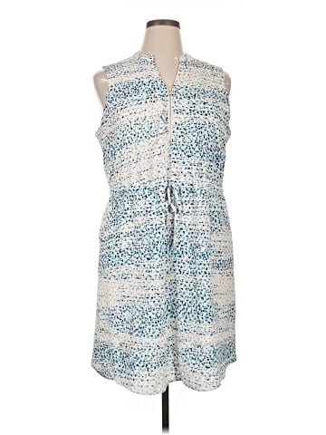 Apt. 9 Casual Dress (view 1)