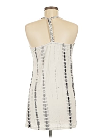 Lucy & Laurel Tank Top (view 2)