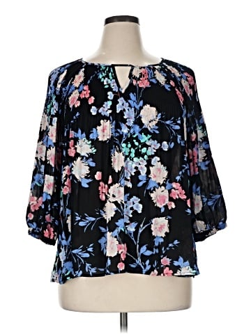 Elle 3/4 Sleeve Blouse (view 1)
