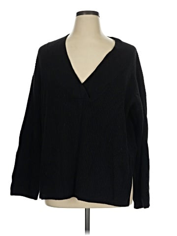 Banana Republic Pullover Sweater (view 1)