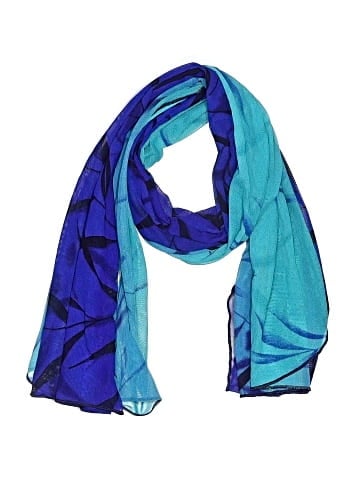 Delta Burke Scarf (view 1)