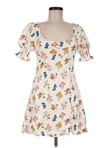 Francesca's Casual Dress (view 1)