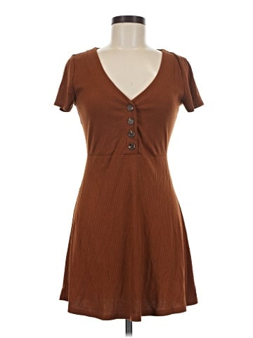 Forever 21 Casual Dress (view 1)