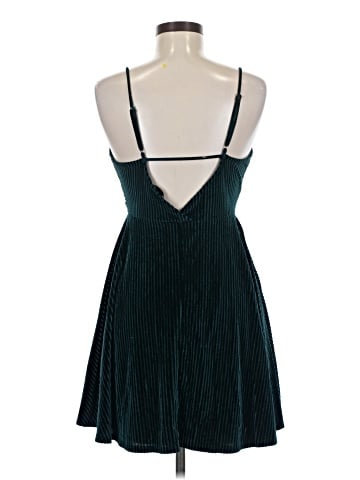 Forever 21 Cocktail Dress (view 2)