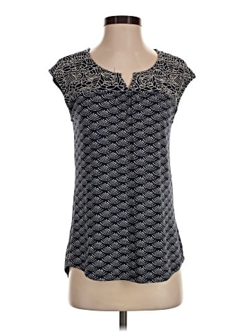Skies Are Blue Sleeveless T-Shirt (view 1)