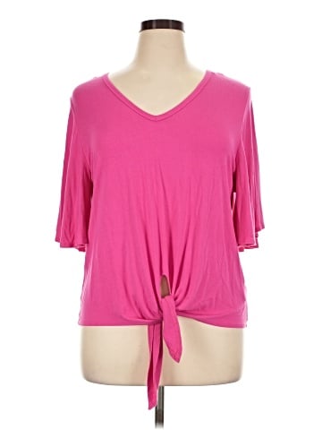 Karen Kane Short Sleeve Top (view 1)
